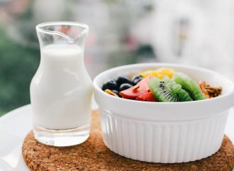 Diş Beyazlatma (Bleaching) Yöntemleri ve Kalıcılık